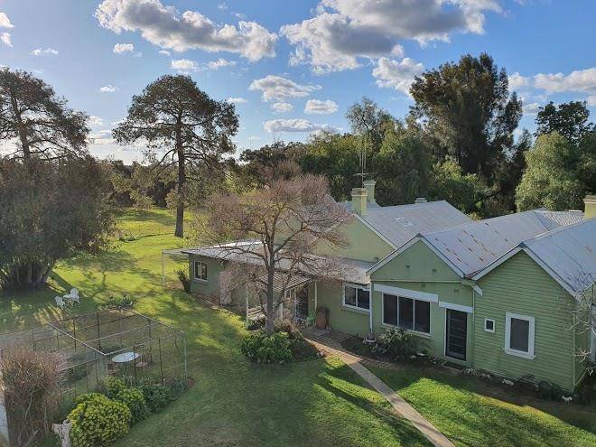 Oakleigh hideaway