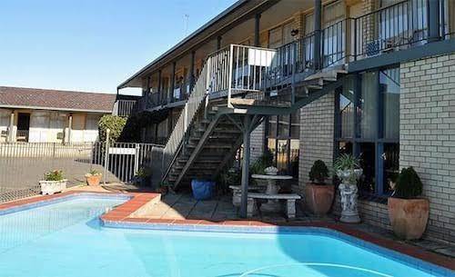 Adrian motel