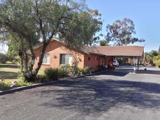 Castlereagh motor inn