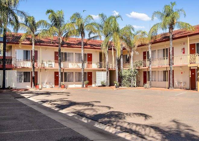 Econo lodge griffith motor inn