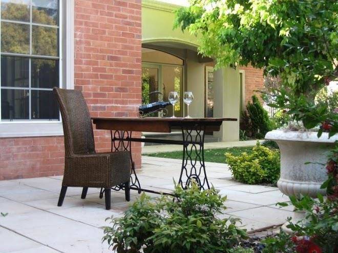 The clarenton superb' self catering accommodation