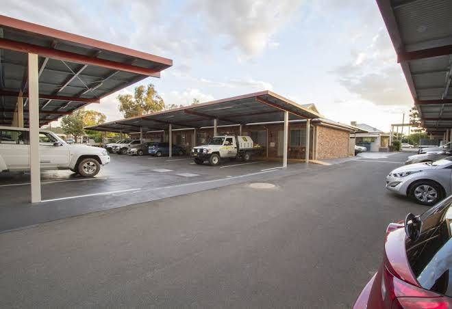 Harvest lodge motel