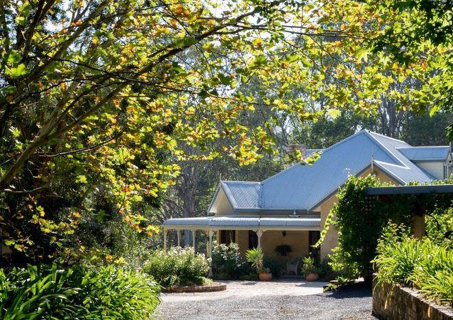 The willows at kurrajong book direct and save