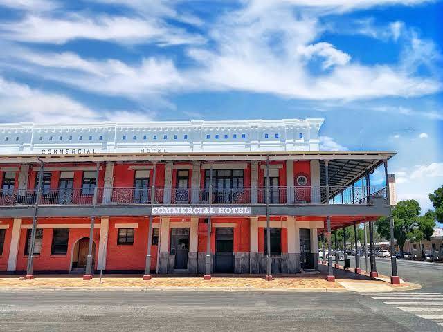 Commercial hotel hay
