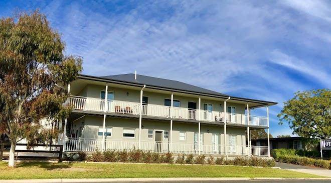 Harden country motel