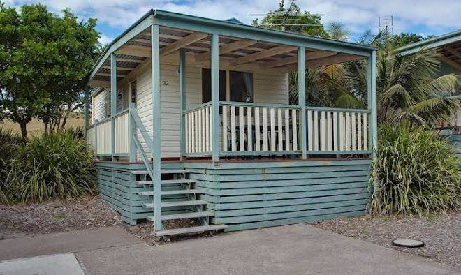 Crescent head holiday park