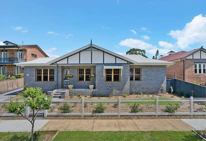 Accommodation hunter adams street maitland