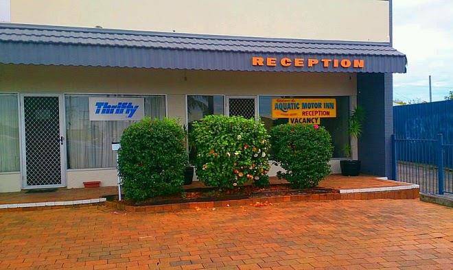 Aquatic Motor Inn And Laundromat Image