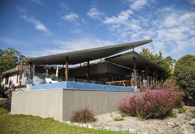 Mansfield On The Manning Image