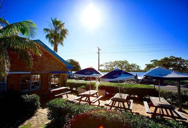 Tea gardens hotel