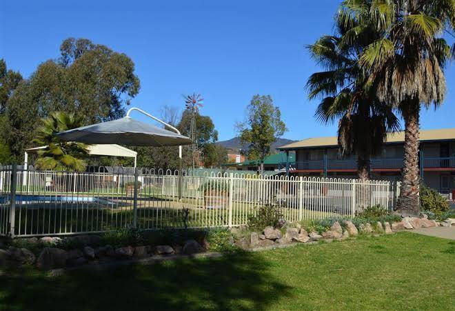 Wanderlight motor inn