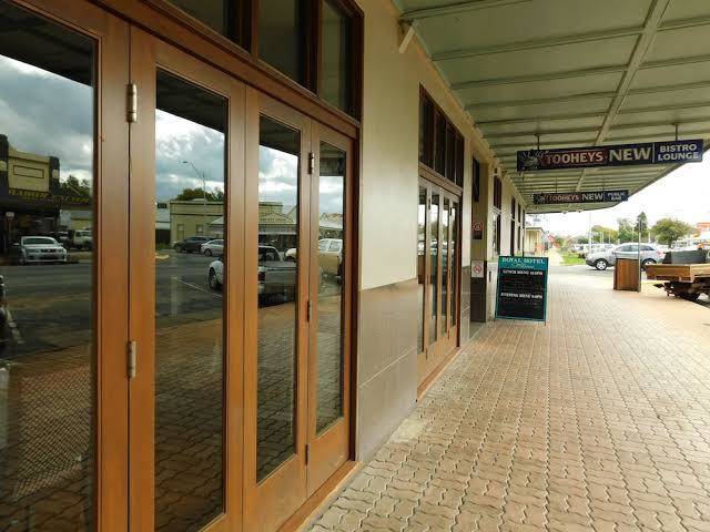 Royal hotel moree