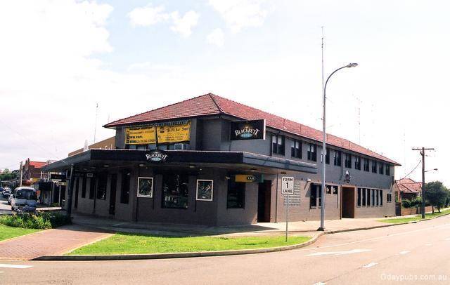 General roberts hotel