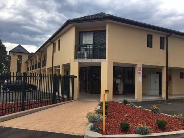 St Marys Park View Motel Image