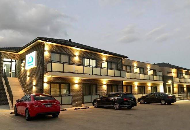 Valuesuites Penrith Image