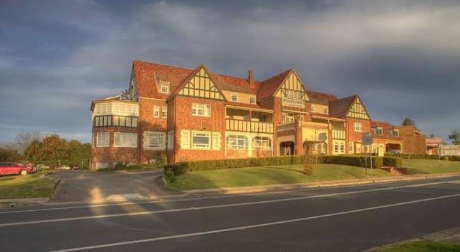 Wallacia Hotel Image