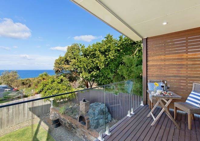 Akama vista couples retreat