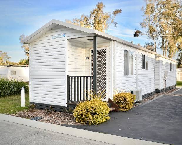 Middle rock holiday resort