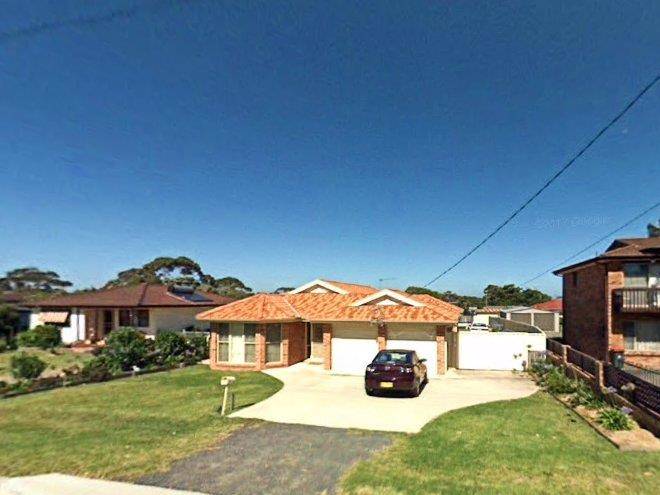 Coastaway at culburra beach professional holiday homes