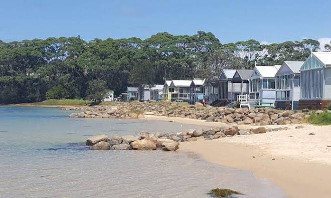 Dolphins point tourist park