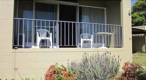 Mollymook motel