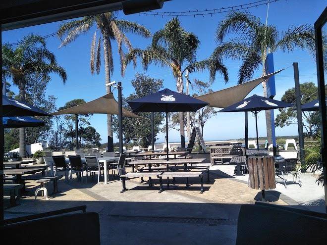 Shoalhaven heads hotel