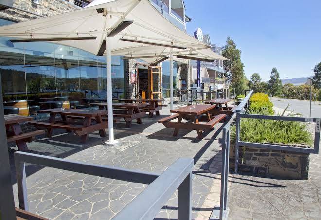 Banjo paterson inn