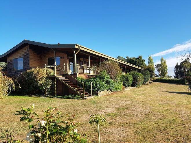 Brindabella farm stay