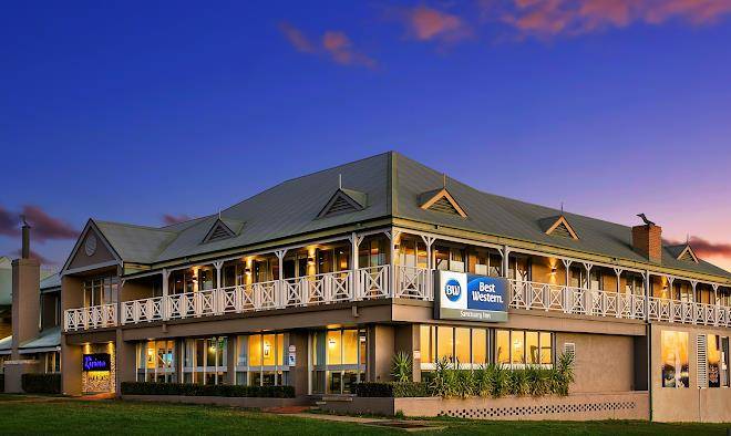 Best western sanctuary inn