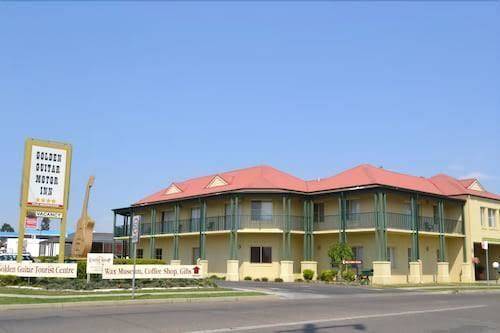 Golden Guitar Motor Inn Image