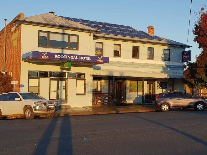 Kootingal hotel