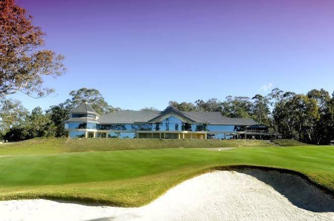 Riverside oaks golf resort