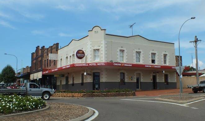 Crookwell Hotel And Bottlemart Image