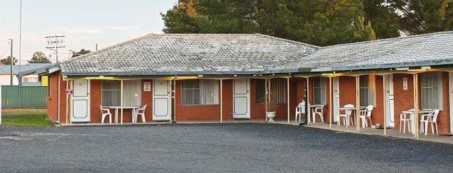 Altona motel