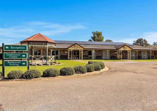 Quality inn carriage house