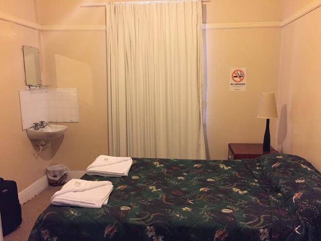 Bottlemart express black stump inn