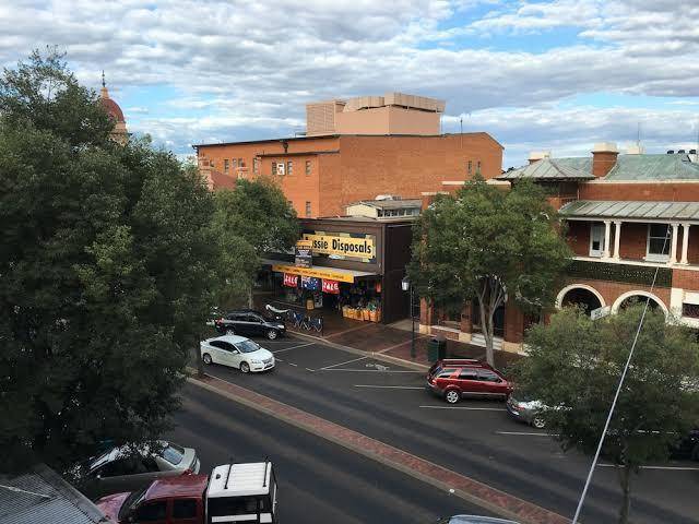 Amaroo hotel