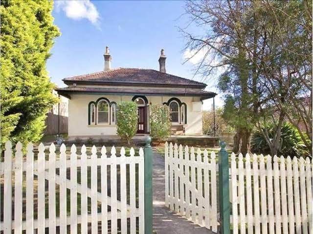Unwind in a garden in chatswood