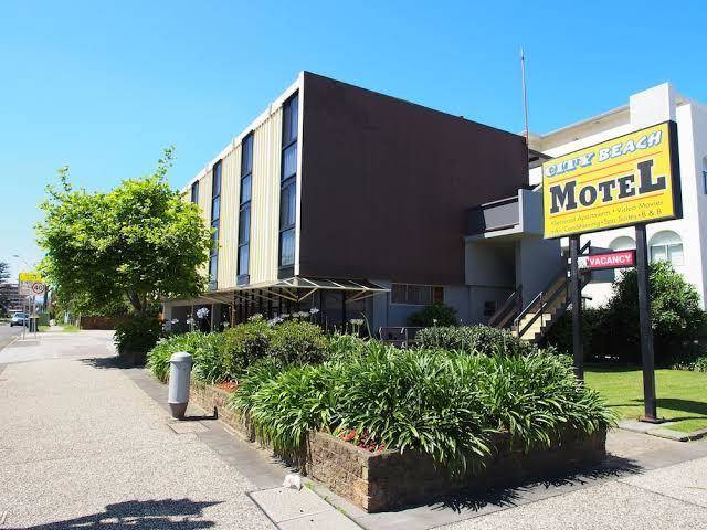 The city beach motel