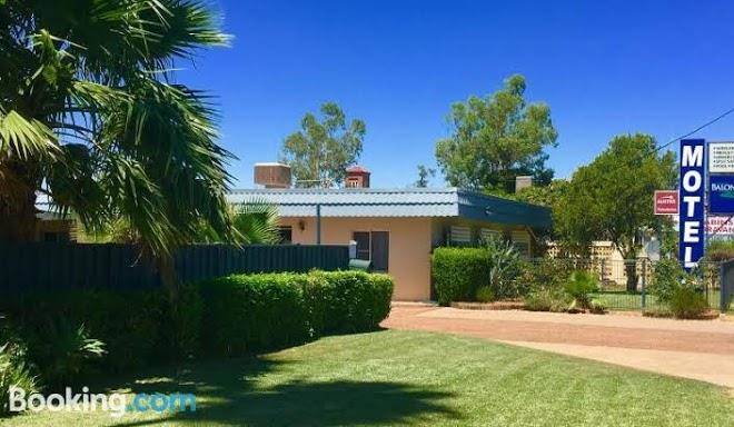 Balonne river motor inn