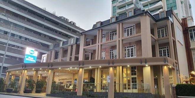 Astor Metropole Hotel