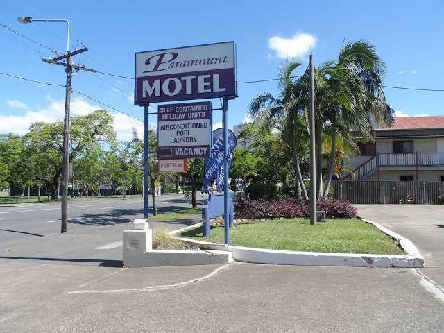 Paramount motel