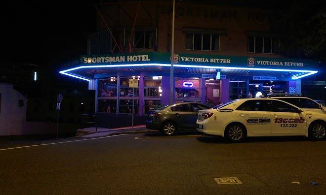 Sportsman hotel