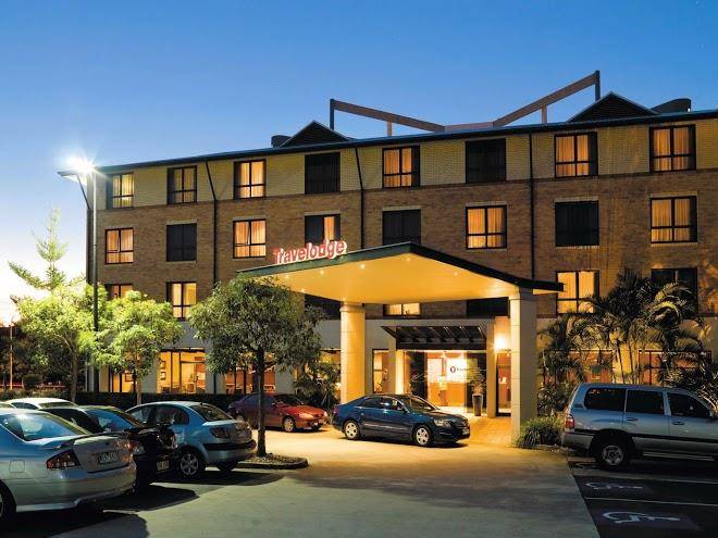 Hotel Mercure Brisbane Garden City Image