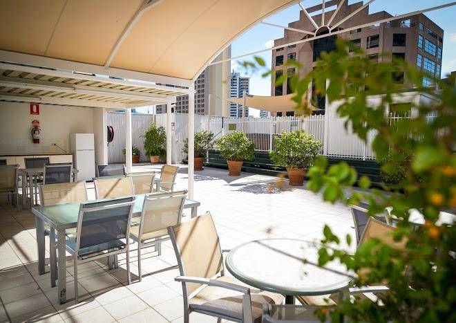 Ultiqa Rothbury Hotel Image