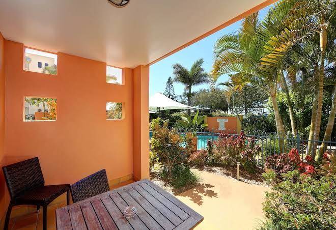 Kacy's bargara beach motel