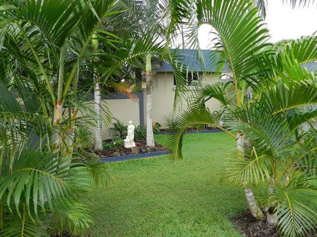 Golden palms motor inn