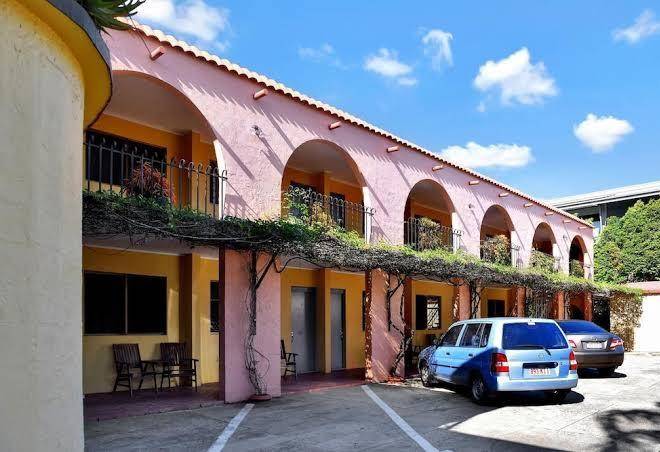Adobe motel
