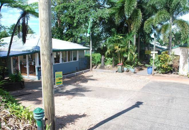 Rainforest Motel Image