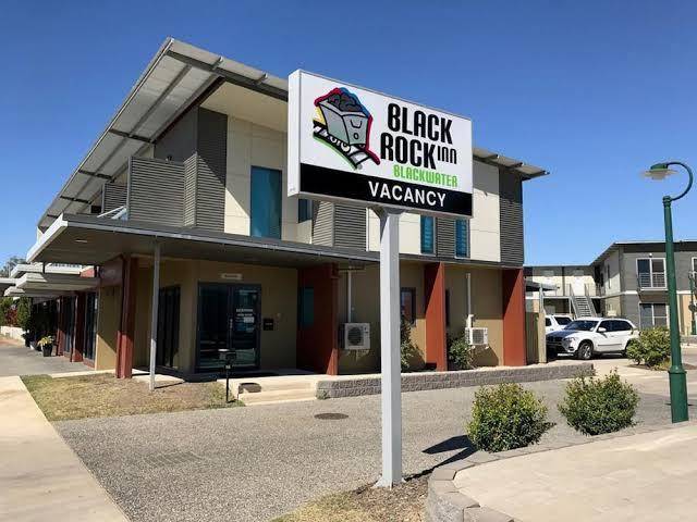 Black rock inn